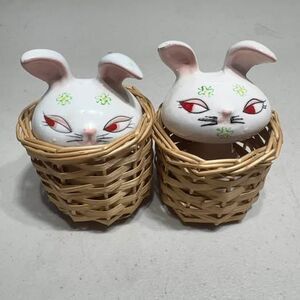 1956 Holt Howard Vintage Ceramic Rabbit Salt and Pepper Shakers Wicker Baskets